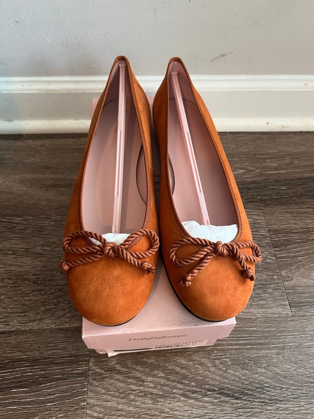 Pretty Ballerinas Rosario Round Toe Suede Ballerina Flat Size 12